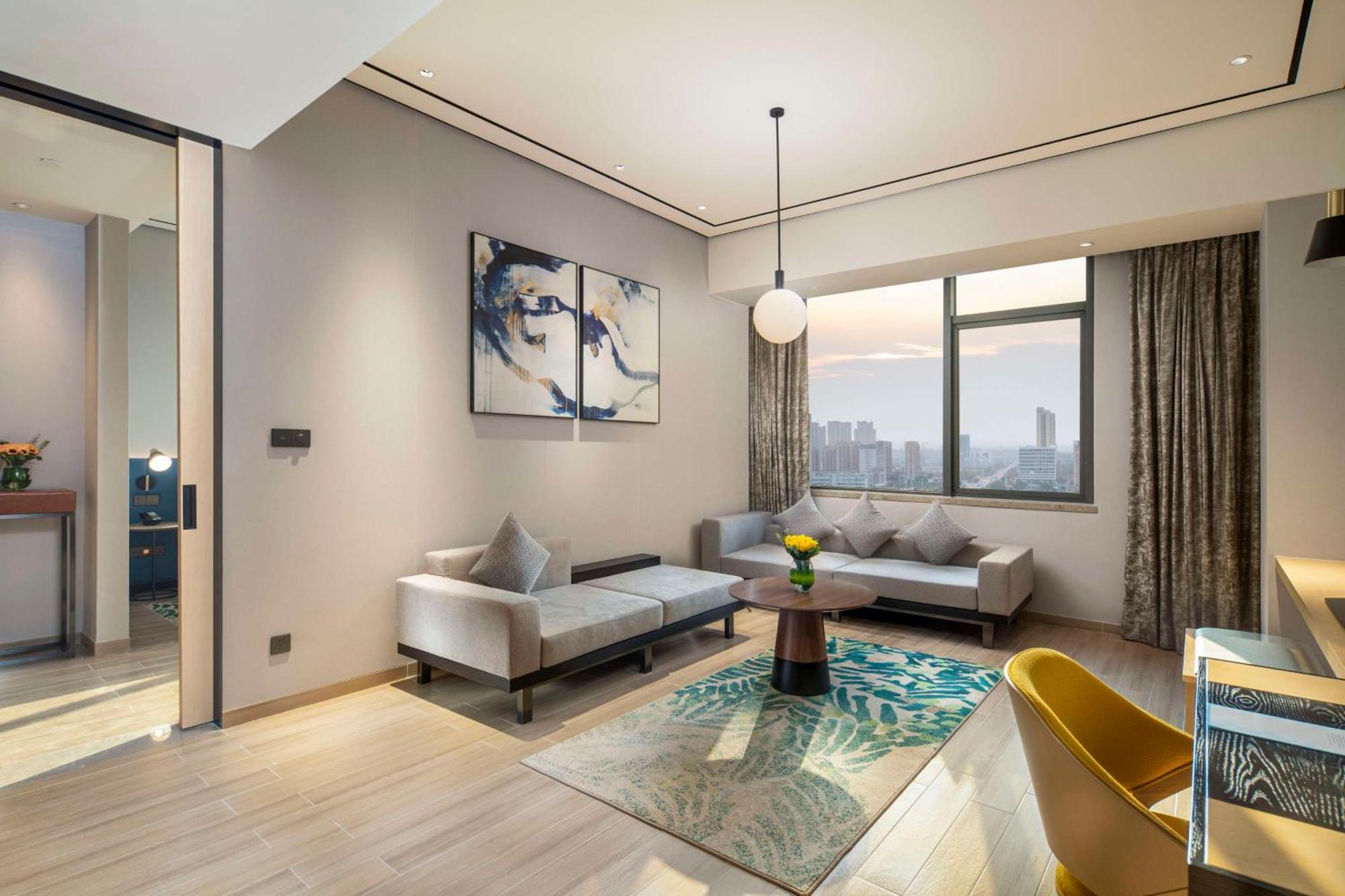 Hilton Garden Inn Changde Dingcheng Экстерьер фото