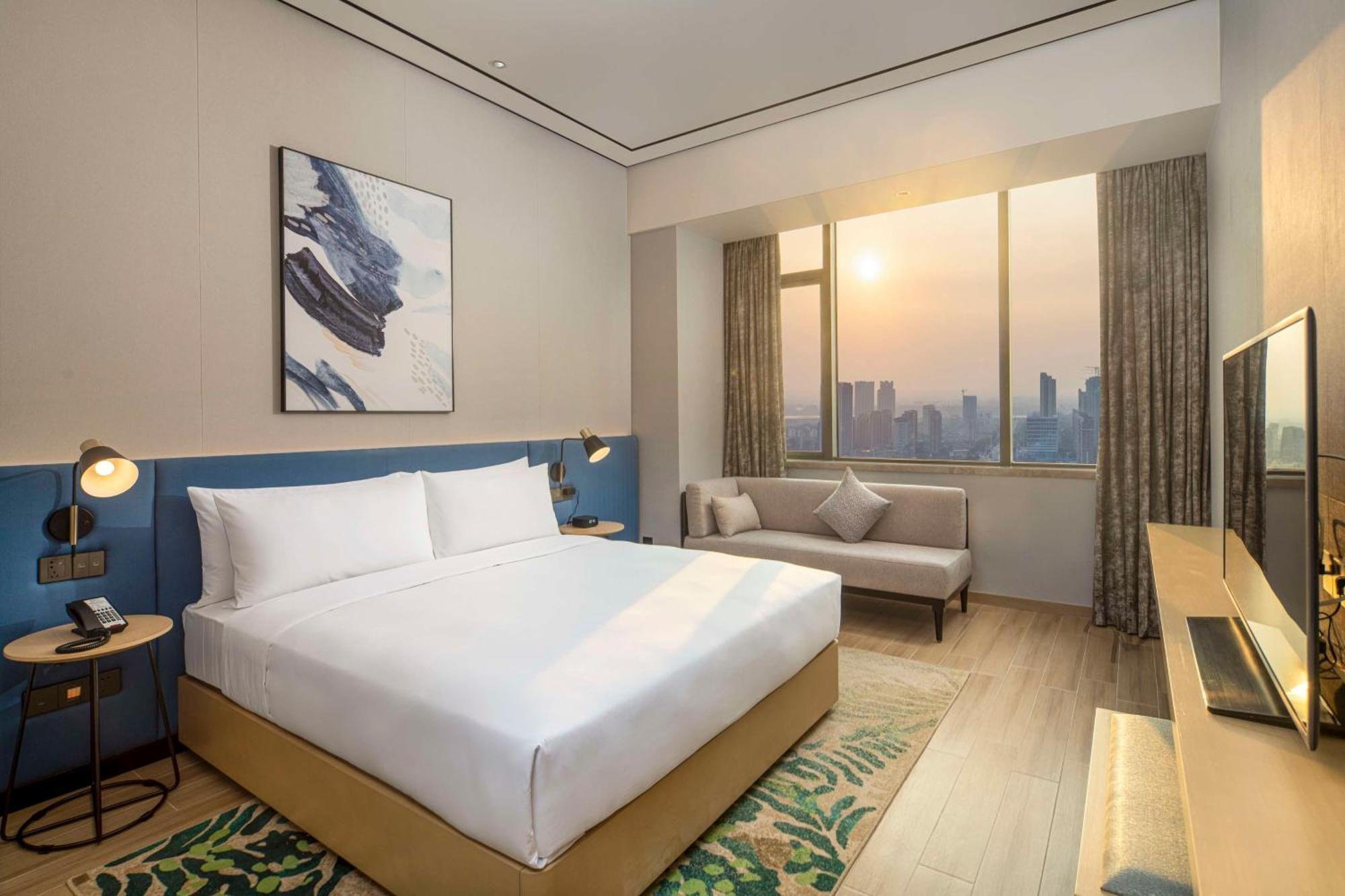 Hilton Garden Inn Changde Dingcheng Экстерьер фото