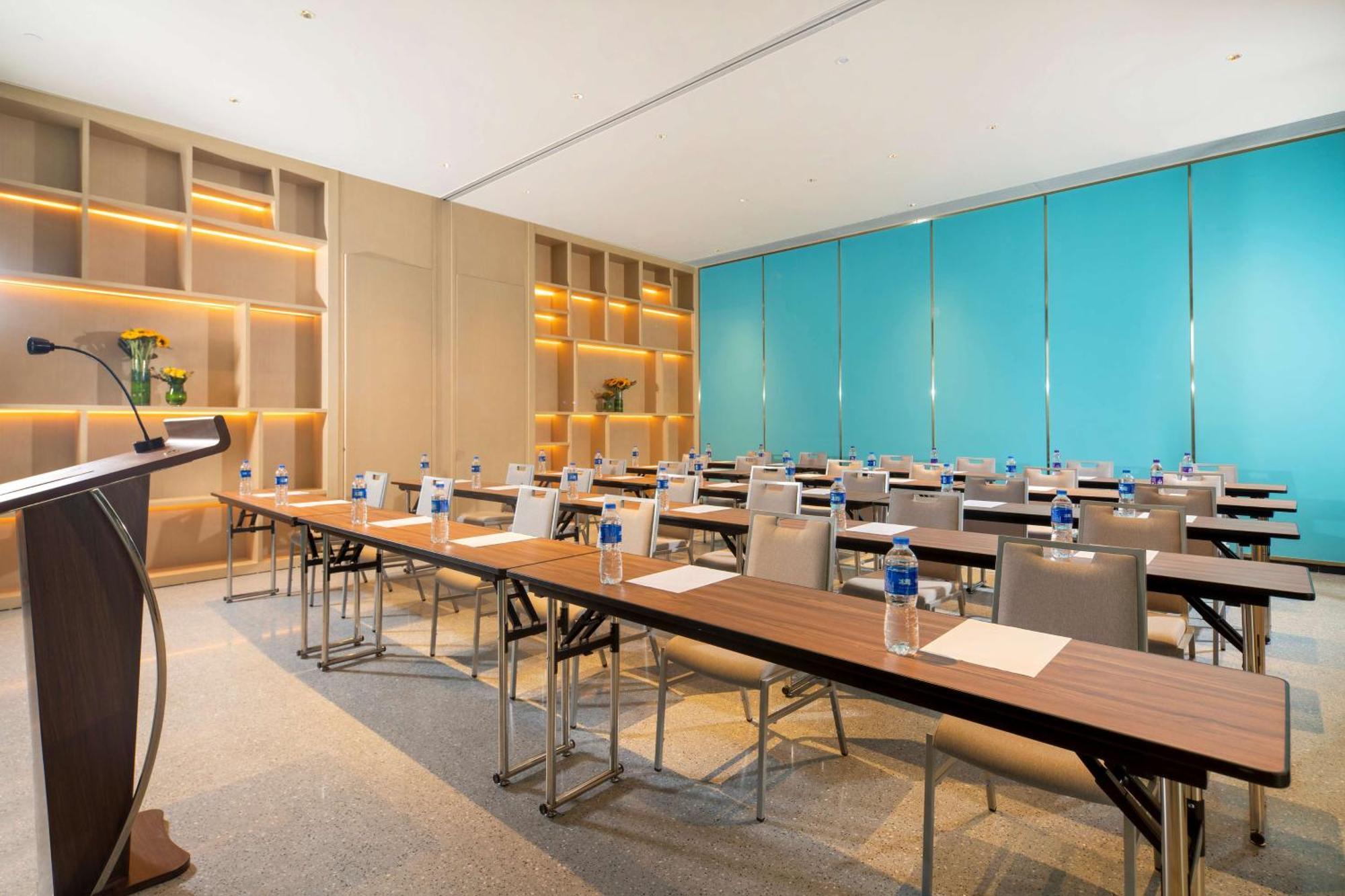 Hilton Garden Inn Changde Dingcheng Экстерьер фото