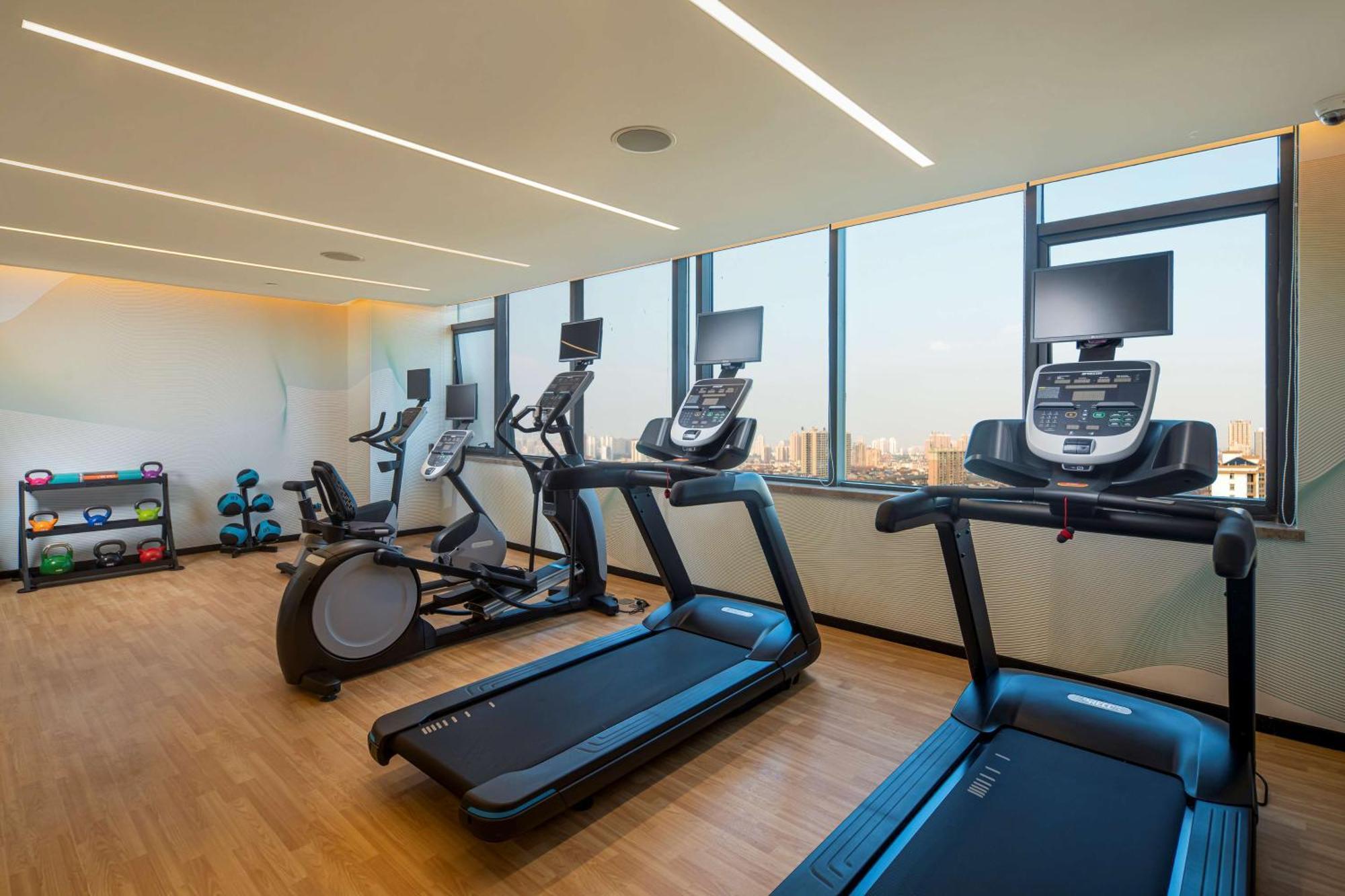 Hilton Garden Inn Changde Dingcheng Экстерьер фото