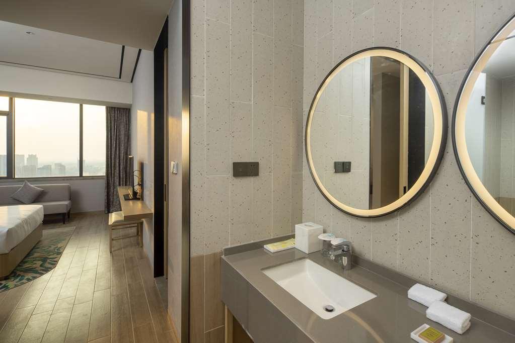 Hilton Garden Inn Changde Dingcheng Номер фото