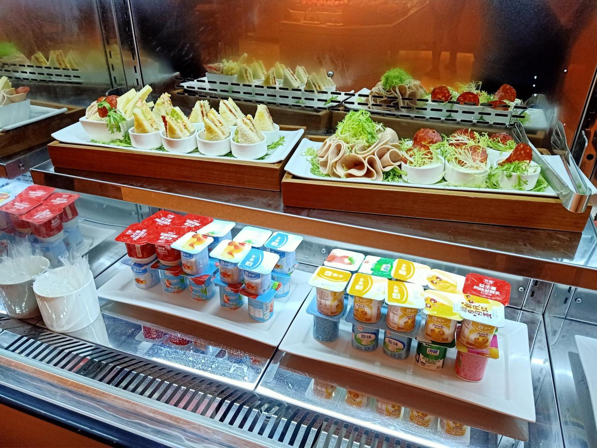 Hilton Garden Inn Changde Dingcheng Экстерьер фото